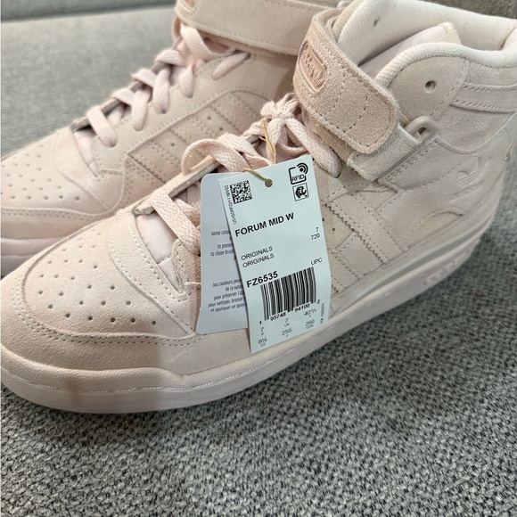 Adidas Forum Mid Wonder Quartz (women’s) - Picture 2 of 6